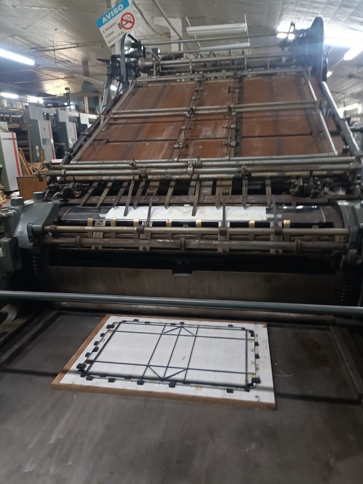 Corte vinco automática folha inteira